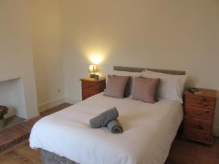 Large 4 Bedroom House in Norfolk Perfect for Families and Groups of Friends - 1