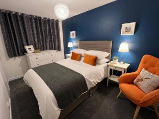 Delightful, central 3 bedroom house with garden. - Inverness - 1