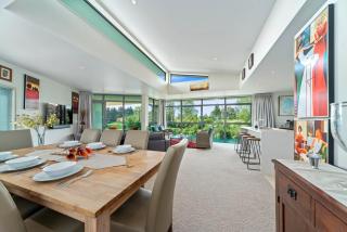 Two Views Taupo Apartment - 5