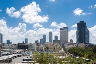 Stylish 2 BR Steps from the Beach by HolyGuest - Tel Aviv - 1