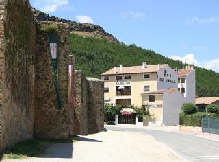 Hostal Restaurante La Muralla - Cañete - 0