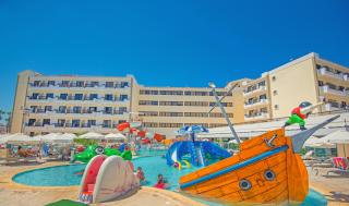 Anastasia Waterpark Beach Resort - 6