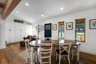 Historic Officer's Farmhouse at OLF - Coupeville - 4