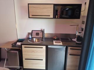 Hostal 170 Room 16 Service Appartement - Le Tampon - 6