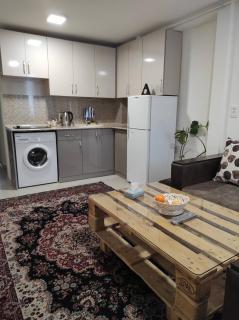 Julia's Place - Apartment, Garden & BBQ - Vagharshapat - 7