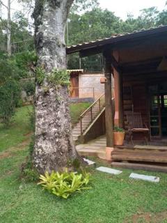 Bangalo a beira do rio em plena natureza - Petrópolis - 5
