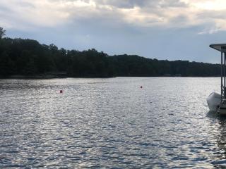 Lake views galore from balconies right on the lake and drought-proof deep water - Murrayville - 5