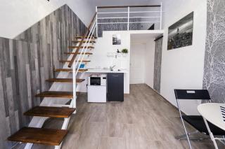 City Centre Loft Next to Synagogue - Budapest - 9