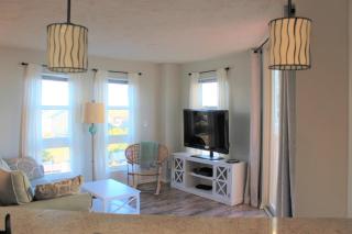 Ocean view, 1BR, 2BA Condo, St Regis 1214, Topsail, NC - North Topsail Beach - 2
