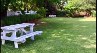 Choice Backpackers lodge and Campsite - 4