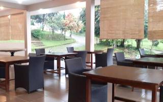 Bumi Ciboled Mitra RedDoorz near Gerbang Tol Pamulihan - Jatinangor - 1