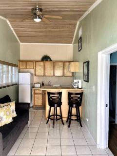 Dawson’s Hideaway - Nassau - 5