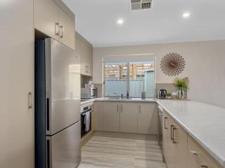 2 Ulonga Court - Normanville - 6