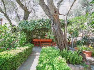 Rooms Garden - 8