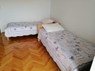 Apartment in Tribunj with sea view, balcony, air conditioning, WiFi 5081-1 - 2