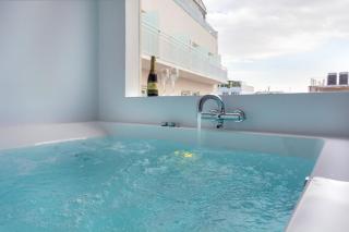 Dema Luxury Suites - Perikleous E8 - Atene - 4