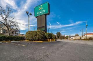 Quality Inn & Suites Conference Center Statesboro Historic District - Statesboro - 0