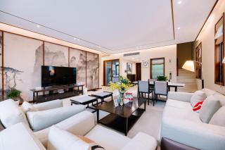 Locals Apartment House 01 - 0