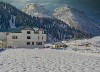 Country Inn Suites by Radisson Sonamarg - Sonamarg - 6
