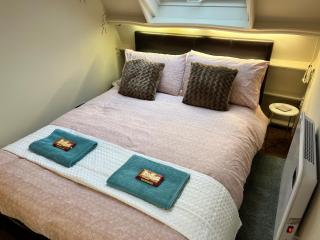Stonehenge Campsite & Glamping - 6