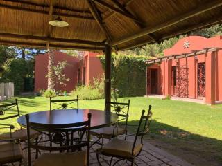 Casa de Artista en el centro de Chacras de Coria - Ciudad Lujan de Cuyo - 6