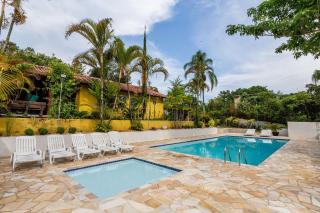 Piscina, jardim, área gourmet e vista arborizada - Guararema - 4