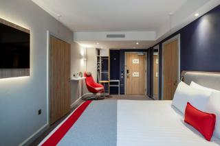 Holiday Inn Express Cambridge West - Cambourne by IHG - Cambridge - 8