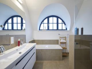 Reetland am Meer - Premium Reetdachvilla mit 3 Schlafzimmern, Sauna und Kamin F14 - Dranske - 1