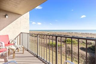 Island Club 5301 - 9