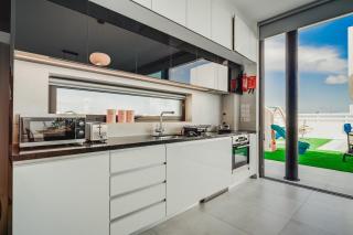 SunnyVillas 4BR New Villa Private Pool in Pernera - 2