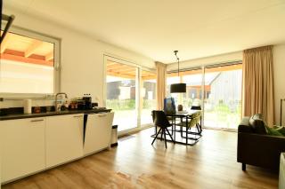 luxe Villa Maroma Regal aan Veerse meer met 4 Ebikes GasBBQ & EV laadpaal - Kamperland - 1
