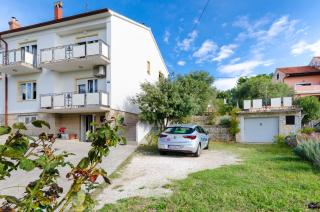 Apartment Ivanka - Banjol - 1