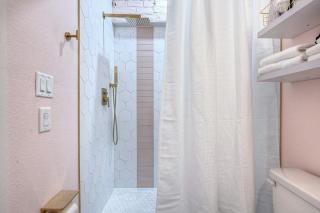 The Oleander Hotel Room Number 1 - 6