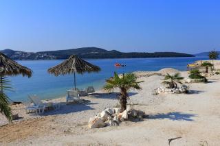 Apartments by the sea Seget Donji, Trogir - 19351 - Trogir - 4