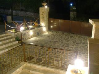 Xenonas Thalis - Skoutari - 5