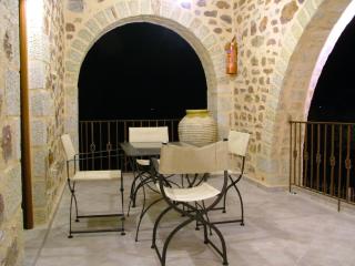 Xenonas Thalis - Skoutari - 3