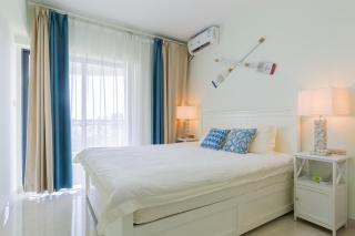 Haida Nanmen snack street Baishamen Park Century Bridge arcade street, Hainan University - 3