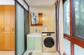 Locals Apartment Inn 00 - 1