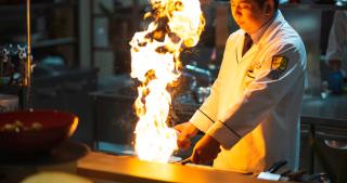HOTEL SANSUI NAHA Ryukyu Onsen Naminoue-No-Yu - Naha - 3