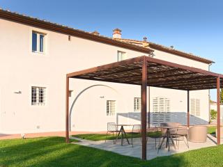 Modern Apartment in Agliana with Shared Garden - Agliana - 7