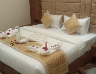 THE TAJ PEARL HOTEL - Agra - 3