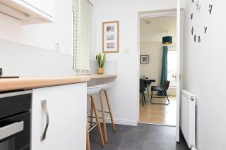 JOIVY Bright Flat Overlooking The Clyde - Glasgow - 1
