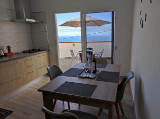 CASA PIRÁMIDE 1 Terraza y Parking privado - 3