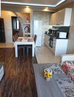 Sunshine Apartment - Pomorie - 4