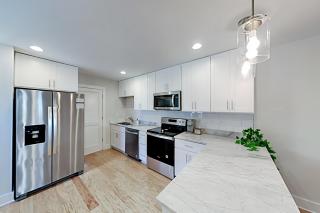 Watkins Park Getaway A - 8