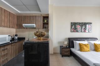 HiGuests - Spacious Studio With City Views Near Dubai Mall - Dubái - 5