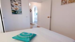 VACAY Apartamento Ibiza, a pie de la piscina - L'Escala - 4