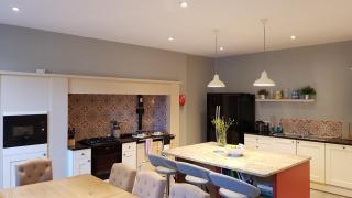 Gorgeous Central Edinburgh 3-Bedroom Apartment - 9