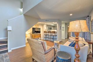 Cozy Arlington Condo about 18 Mi to Dtwn Dallas! - 7