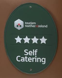 3 Post Office Lane 4 Star Tourism NI accommadation - Newcastle - 8